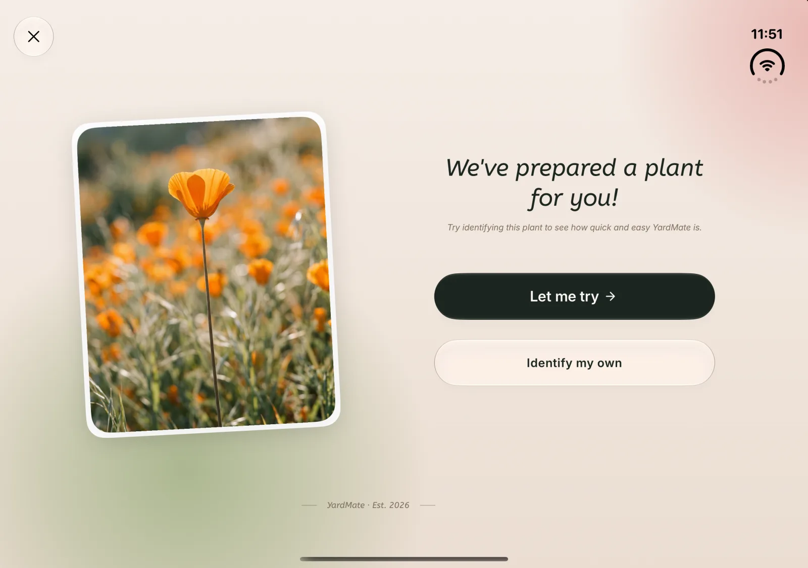 The same prompt on the inner display, the photo on the left and the headline and buttons on the right.